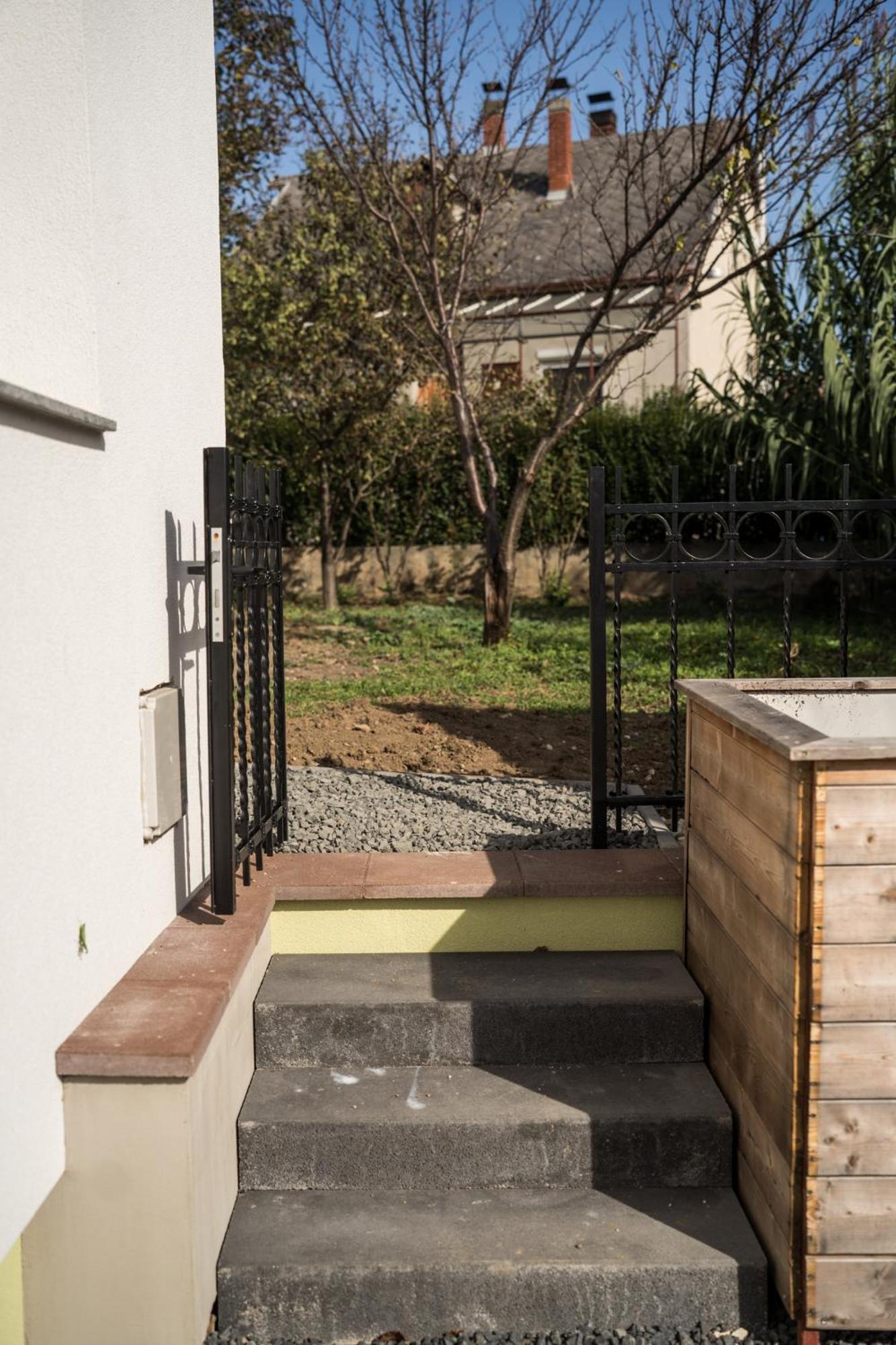 Ferienwohnung Csipesz_Vendeghaz Sümeg Exterior foto